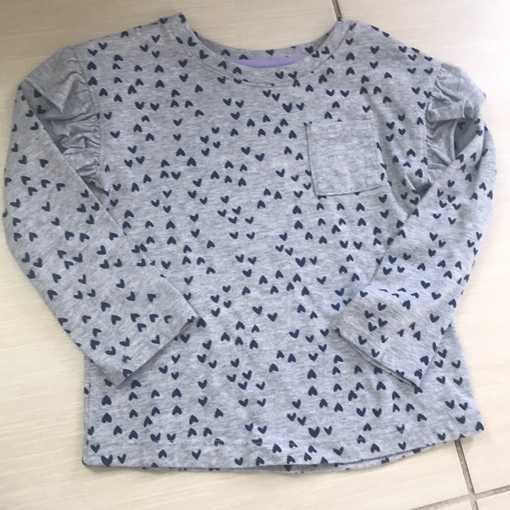 Cat and Jack Long sleeved t-shirt